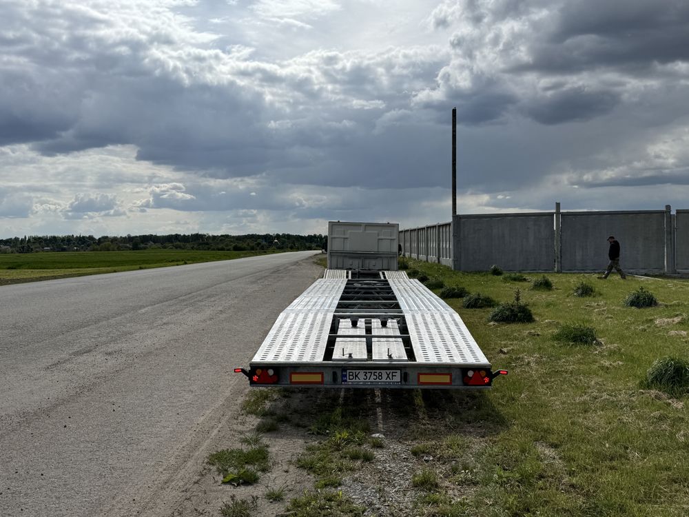Причіп BORO довжиной 8.5м