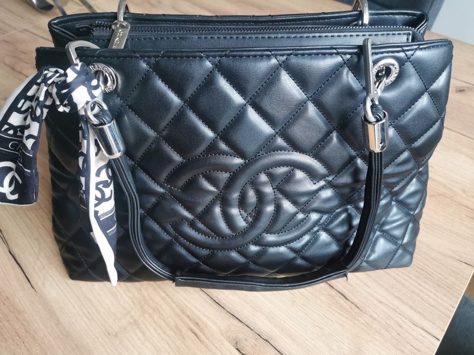 Torebka shopperka Chanel