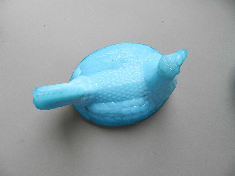 niebieska szklana kura PRL