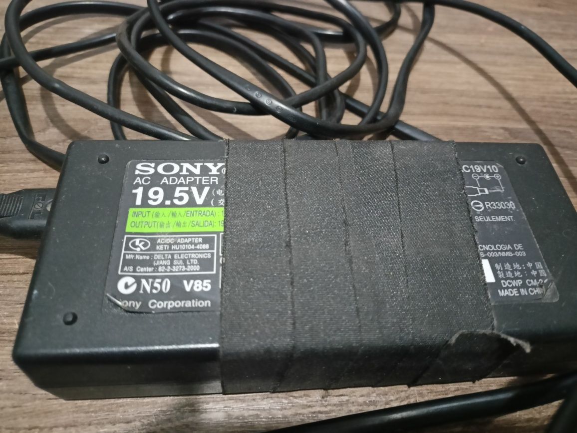 Ноутбук Sony viao , блок живлення