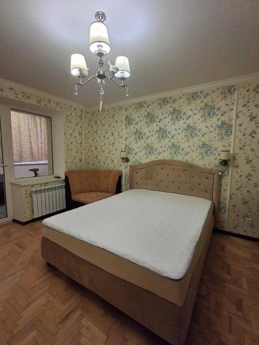 Виноградар, пр. Георгія Гонгадзе 7, простора 3к є газ! Ретровіль