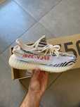 Adidas Yeezy 350 zebra