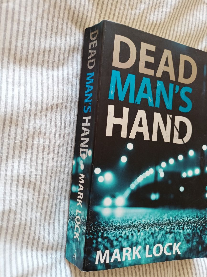 Dead man's hand - Mark Lock