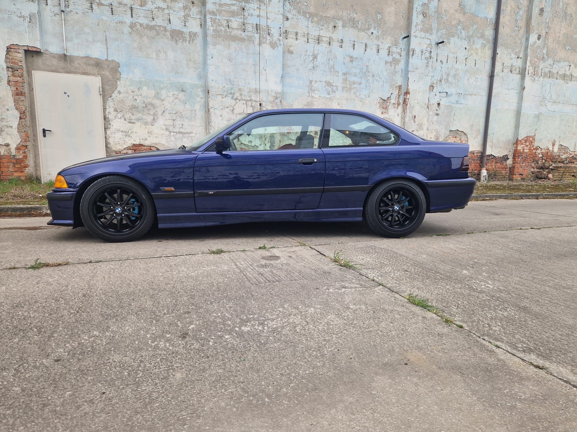 Sprzedam BMW E36 2.8i