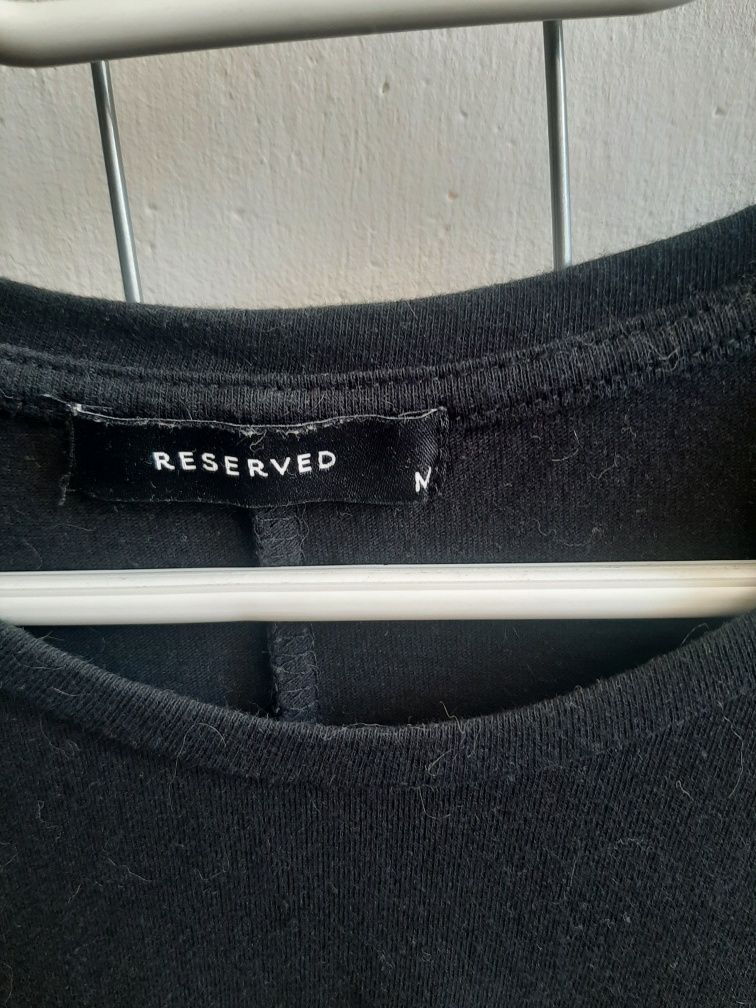 Sukienka M reserved