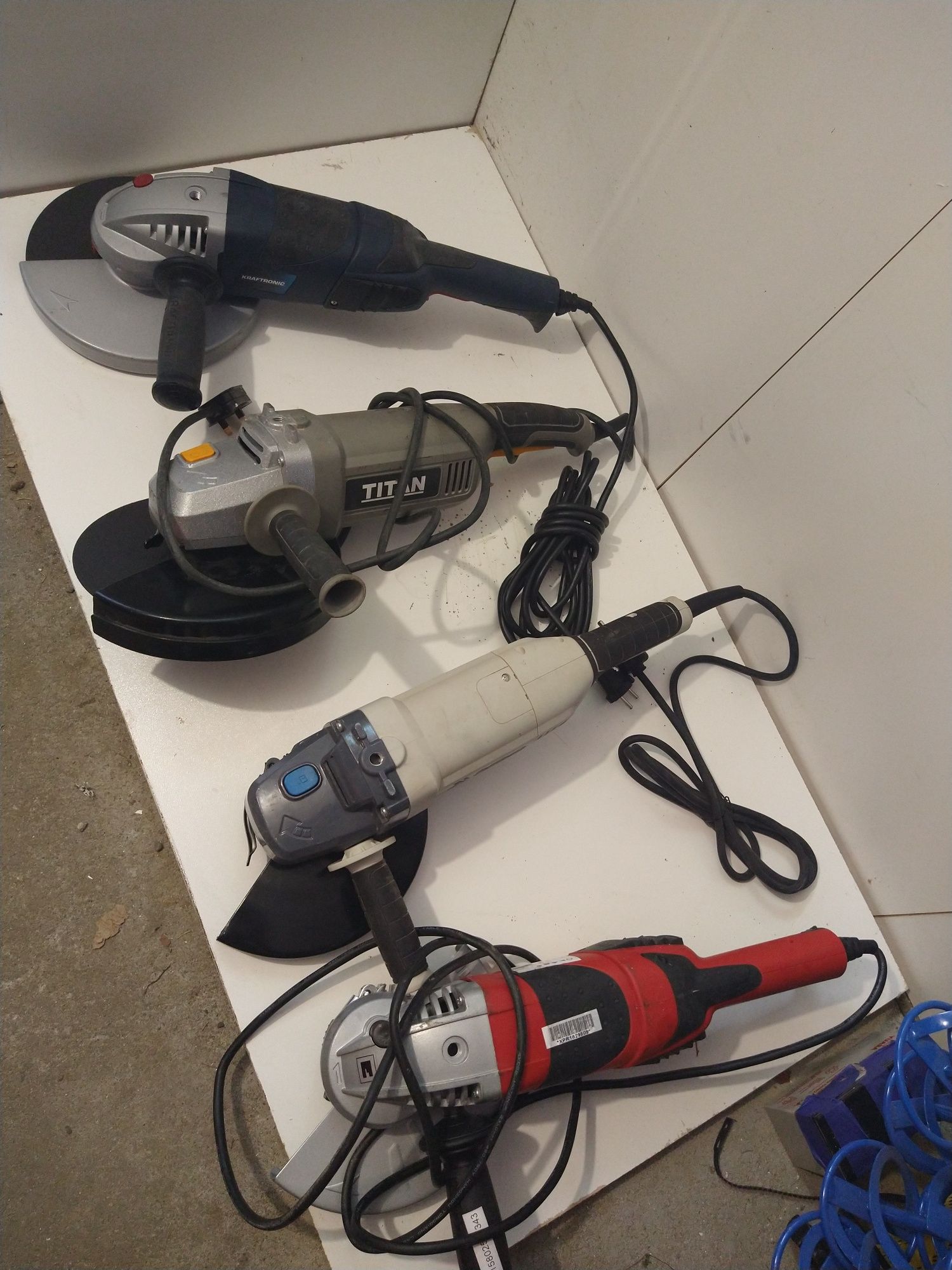 Einhell  kątowa duża flex 2000W