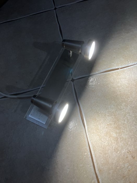 Lampa do domu, biura, kinkiet