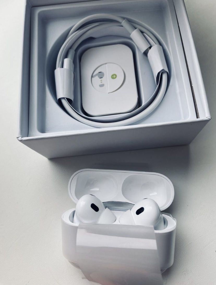 Бездротові навушники AirPods Pro2 + чохол у подарунок