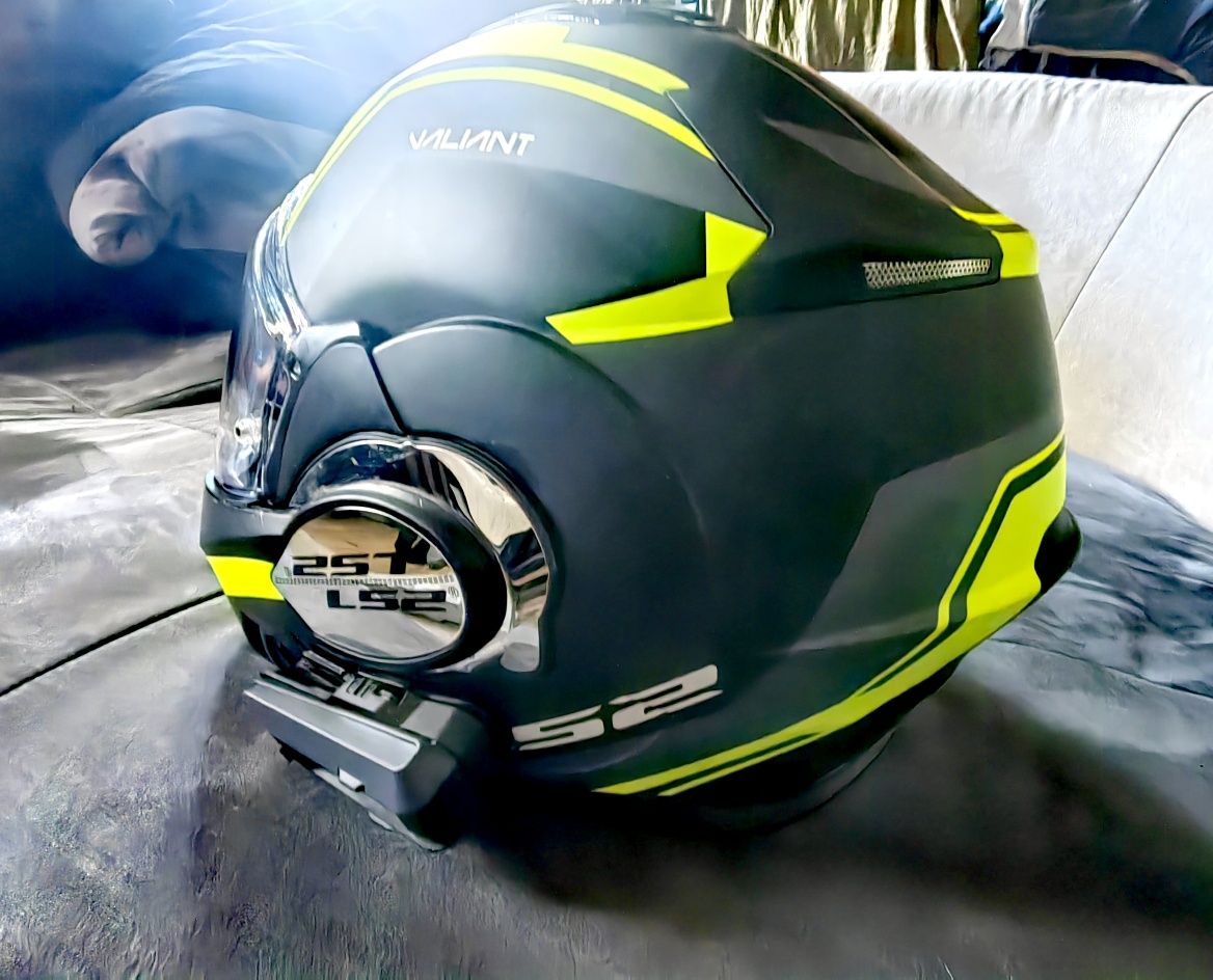Kask motocyklowy LS2 ff 901 rozm M