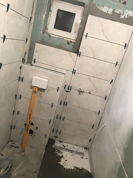 РЕМОН  квартир офісів та будинків відновленя приміщень