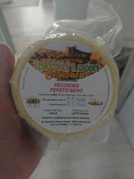 Sprzedam oryginalne ekologiczne Włoskie sery.