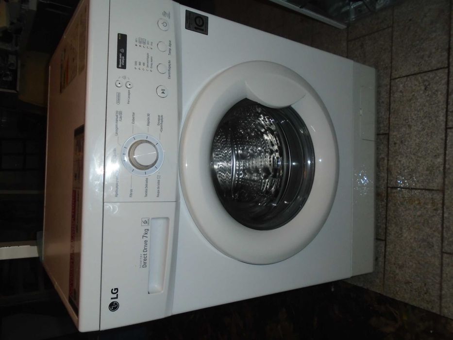Máquina de lavar roupa LG 7 kg Inverter Direct Dryve