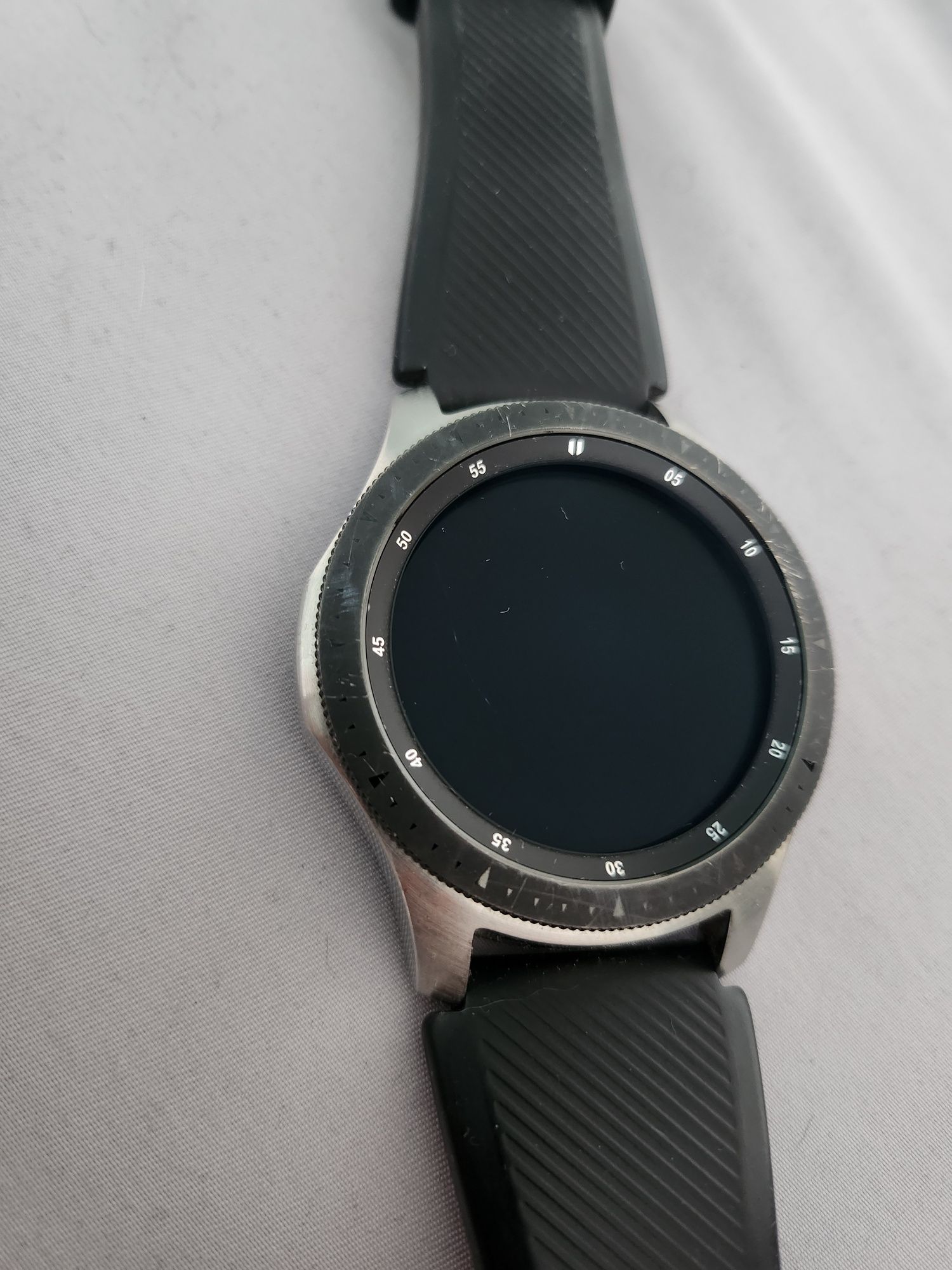 Samsung galaxy watch SM-R800