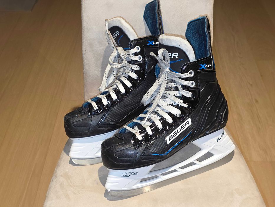 Łyżwy hokejowe BAUER X-LP, rozmiar 6, EU 40.5, po jednym sezonie