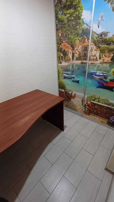 ВЛАДЕЛЕЦ! Современный дом рядом с метро на Лукьяновке.