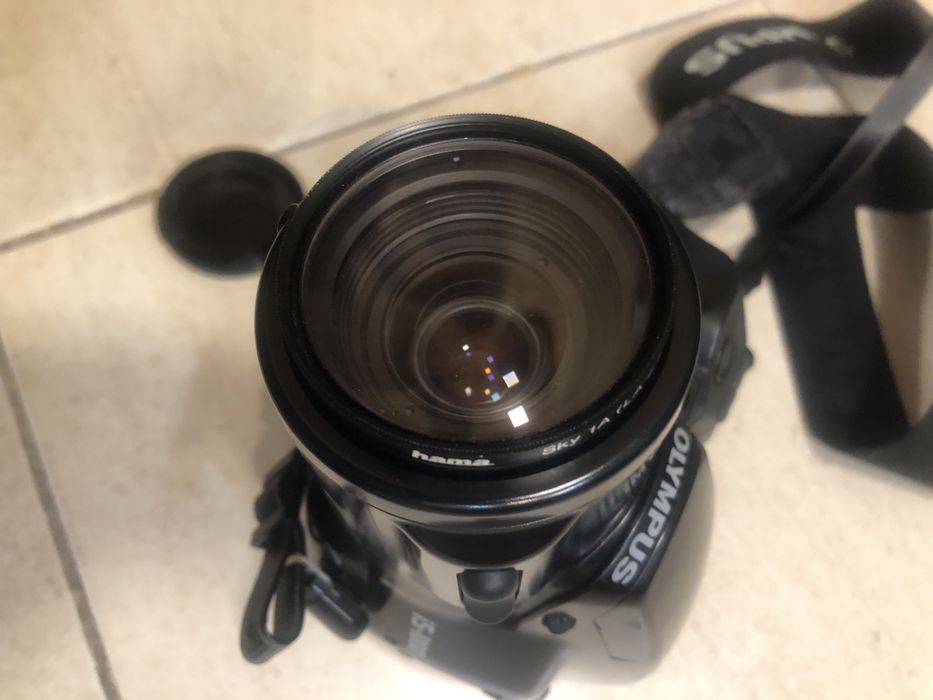 Máquina Fotográfica Olympus IS 1000