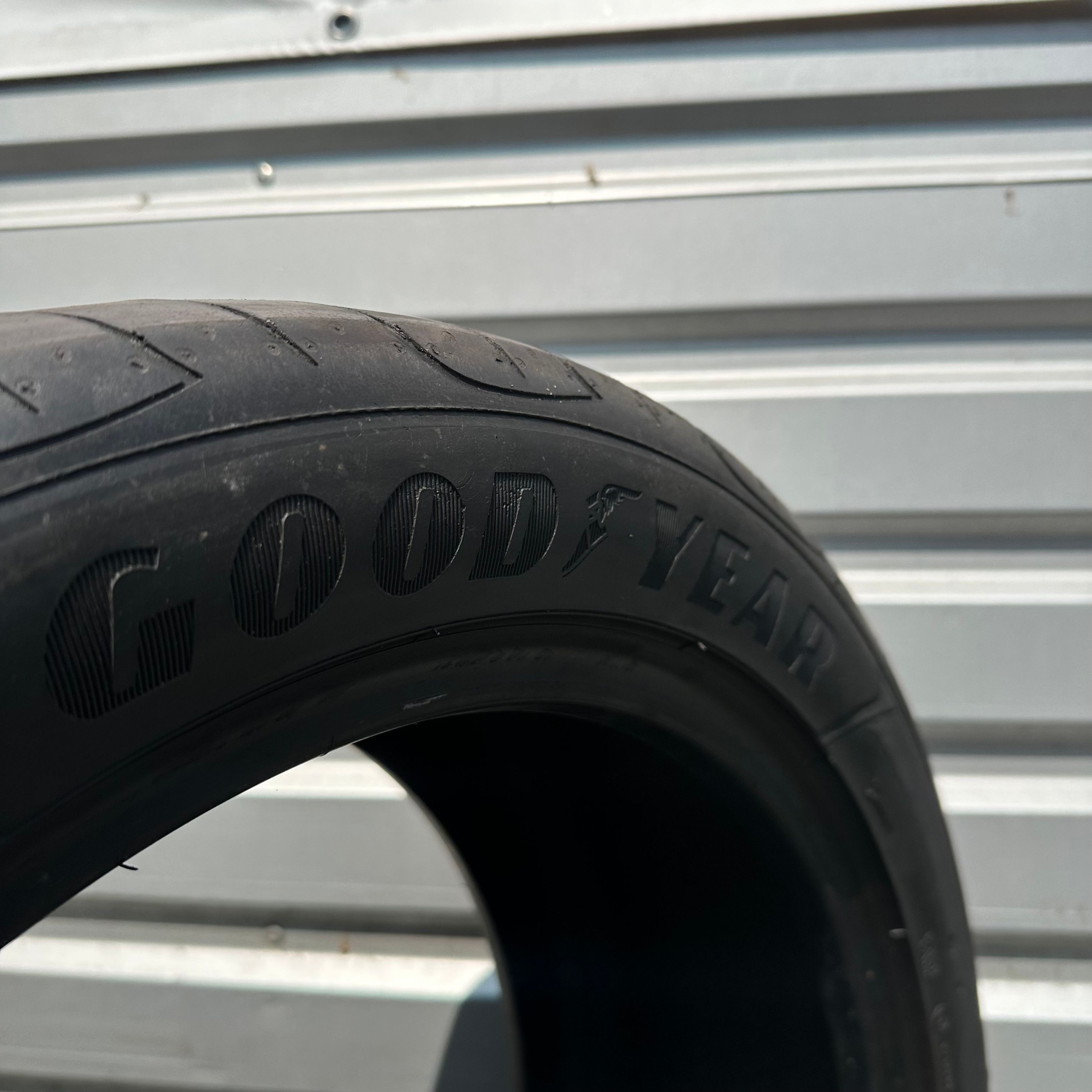 Opony GoodYear Eagle F1 Asymmetric 3 - 285/40/21