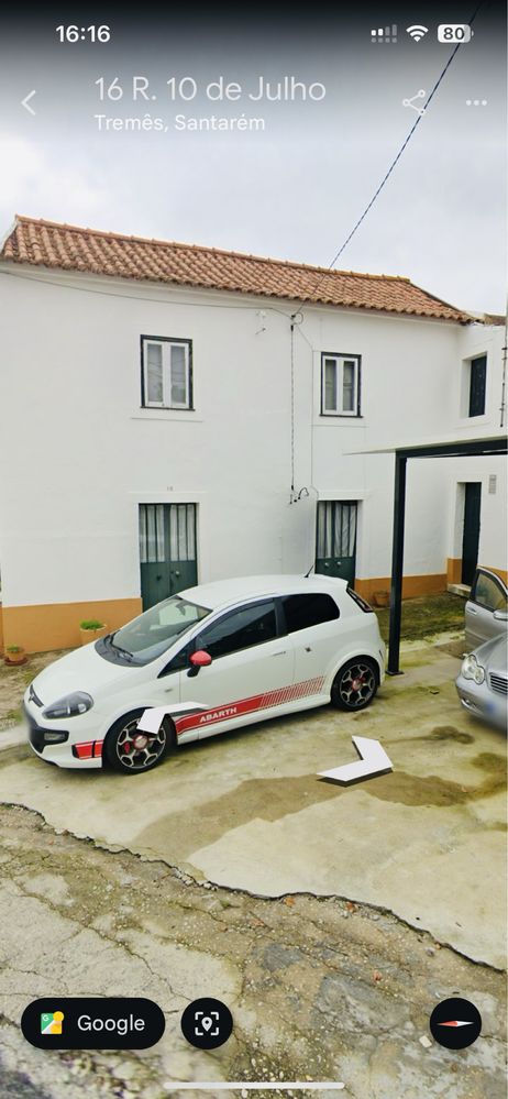 V3 em Tremes. Casa na zona mais central da Vila, oportunidade unica.