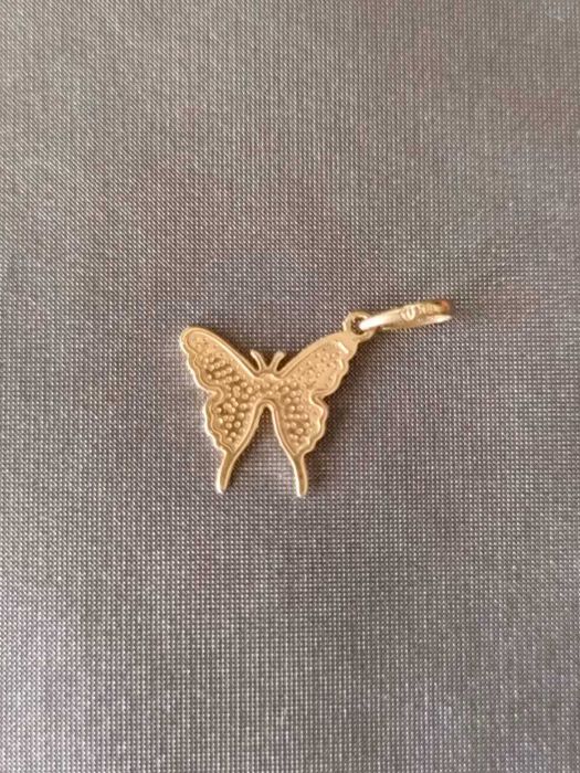 Золотая подвеска "Бабочка - Махаон".