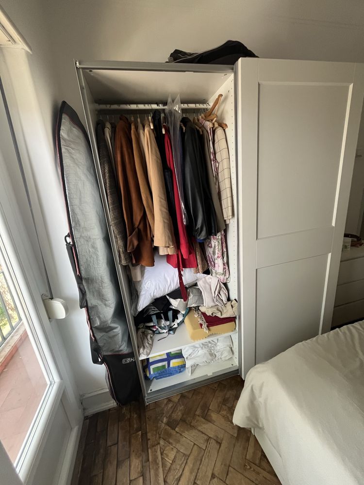 Armario \ roupeiro GRIMO com porta correr com estrutura de gavetas