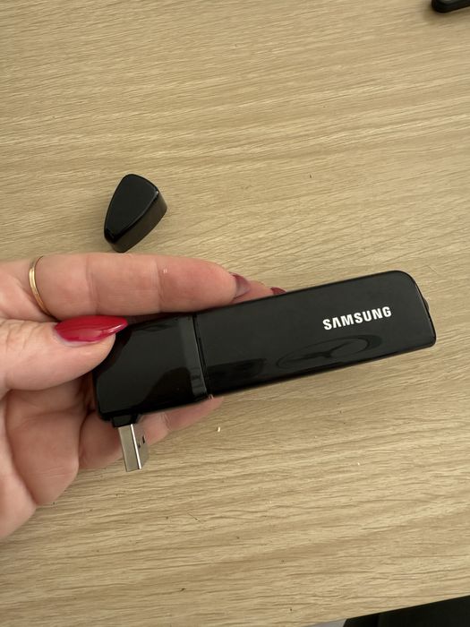 Samsung Nowy adapter do Telewizora WiFi
