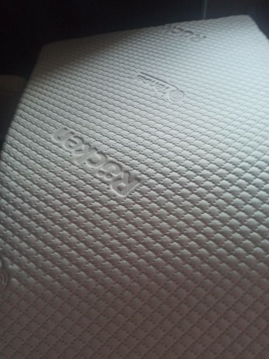 Materac  nowy do łóżeczka bez żadnych uszkodzeń