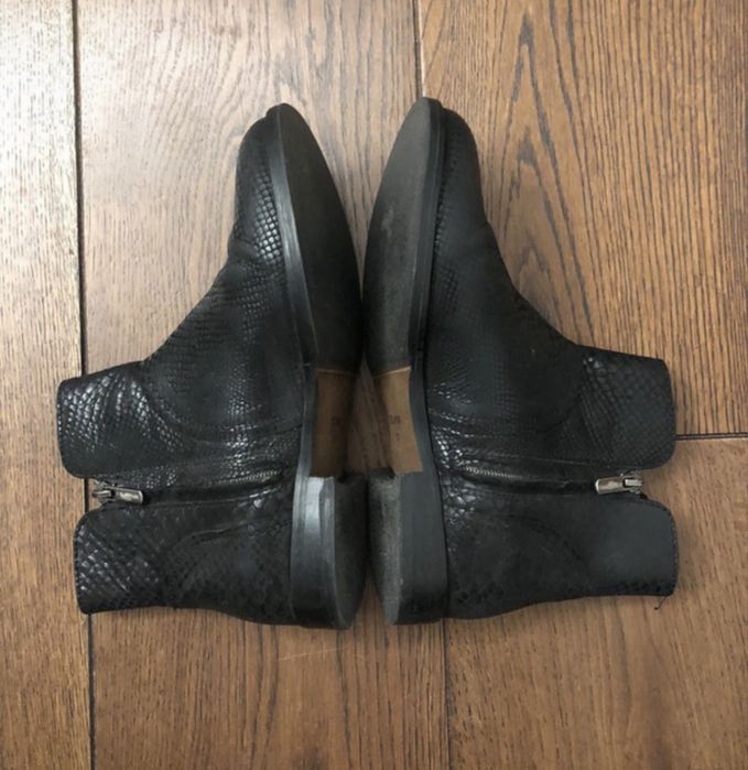 Ochnik botki 37 jak skóra węża, solidne