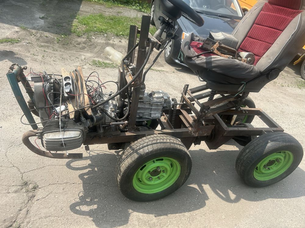 Продам саморобний Трактор .