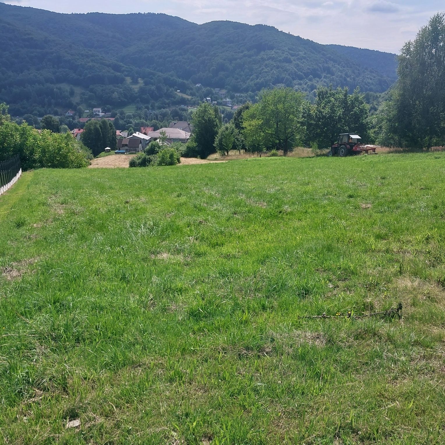 Działka budowlana z widokiem na góry i Górę Żar!