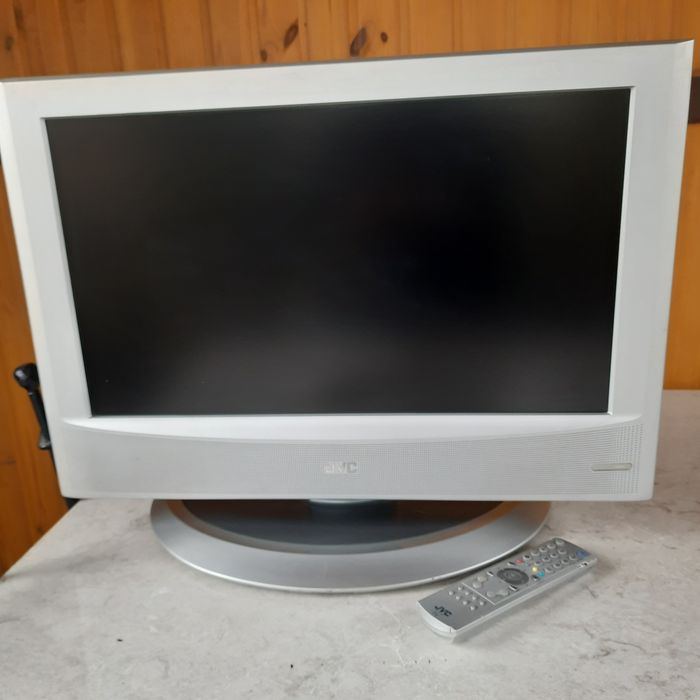 Телевизор JVC 26 дюймов