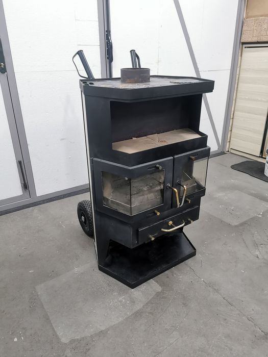 Piecyk piec koza 9KW duży owalny PrEmIuM  dom garaż domek letniskowy