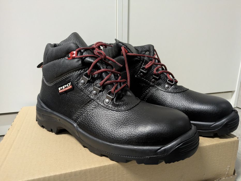 Buty robocze rozmiar 45 – stalowy nosek – nowe, 35 zł