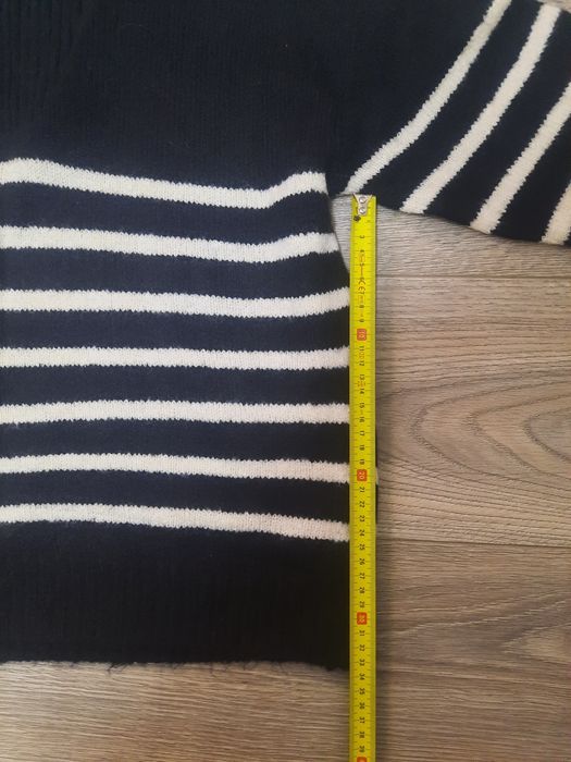 Кофточка жіноча вязана