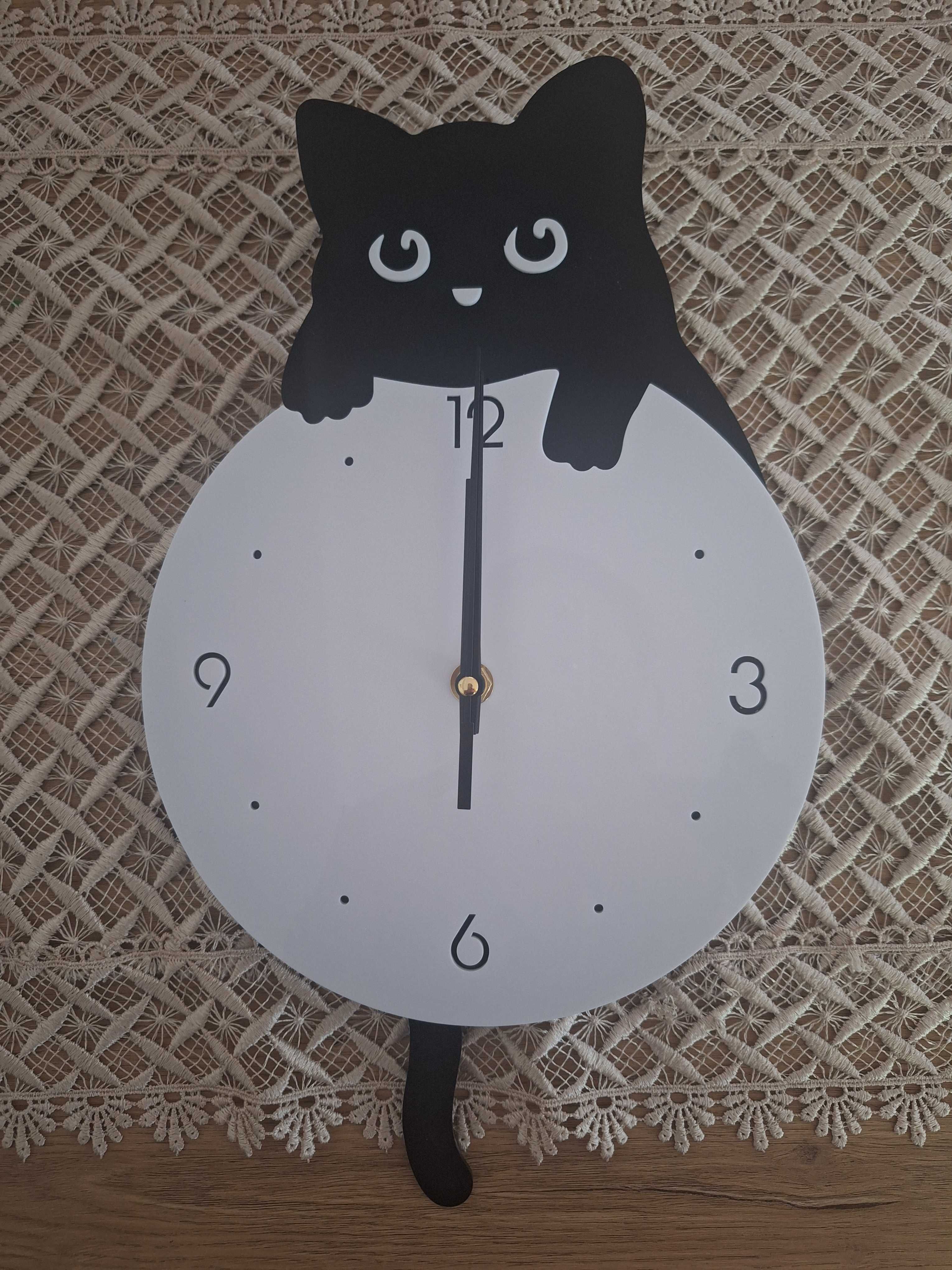 Zegar ścienny kot