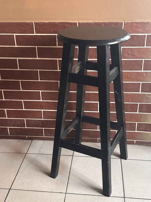 Барні стільці з натурального дерева