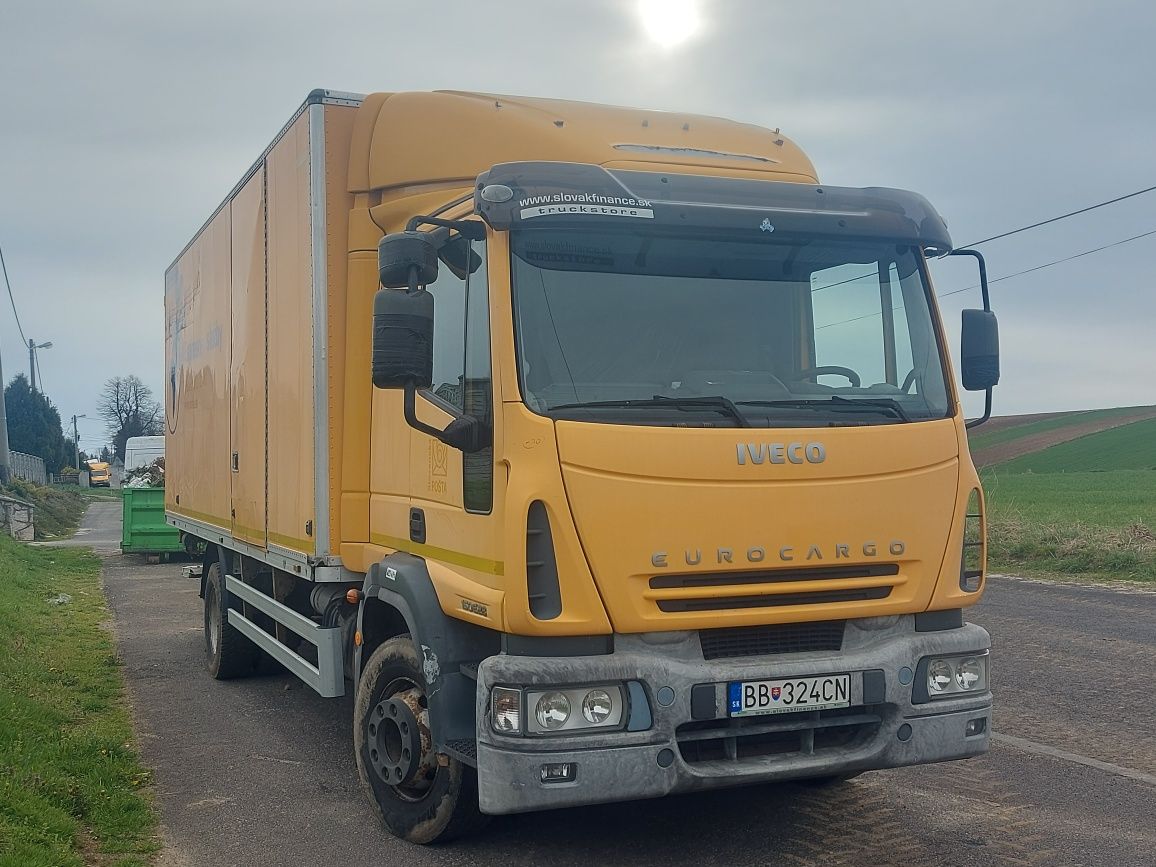 Iveco Eurocargo 150E28 Winda Kontener