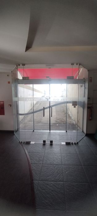 Antecâmara em vidro