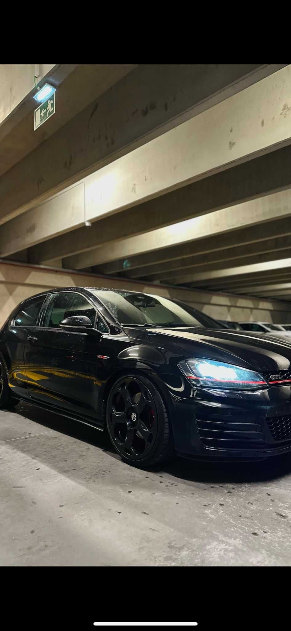 VW GOLF 7 GTI 2.0 tsi 220 cv