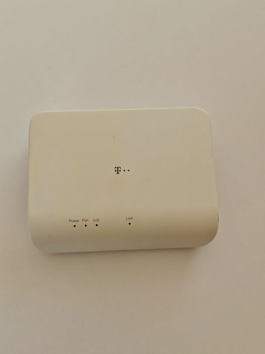 Modem (Internet) światłowód.