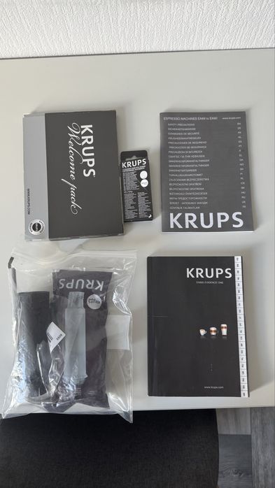 Кавомашина Krups EA895N10