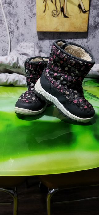 Курточка теплая для девочки