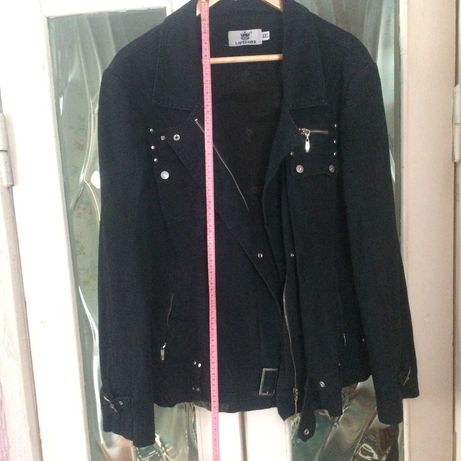 Куртка женская укороченная чёрная стёганная размер 4XL