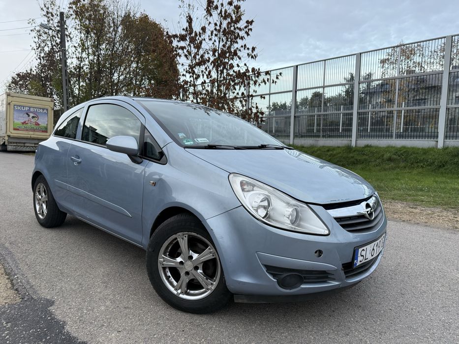 OPEL CORSA D 1.2 Benzyna 80KM 2007r Klimatyzacja Isofix NISKI PRZEBIEG