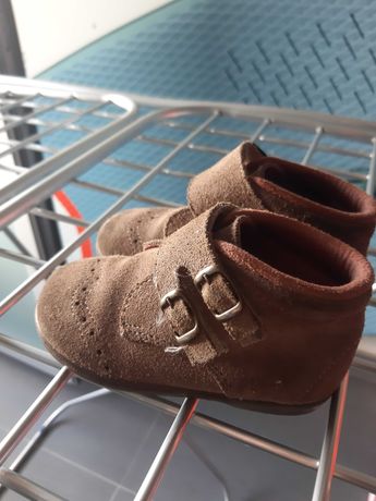 Calçado criança botas