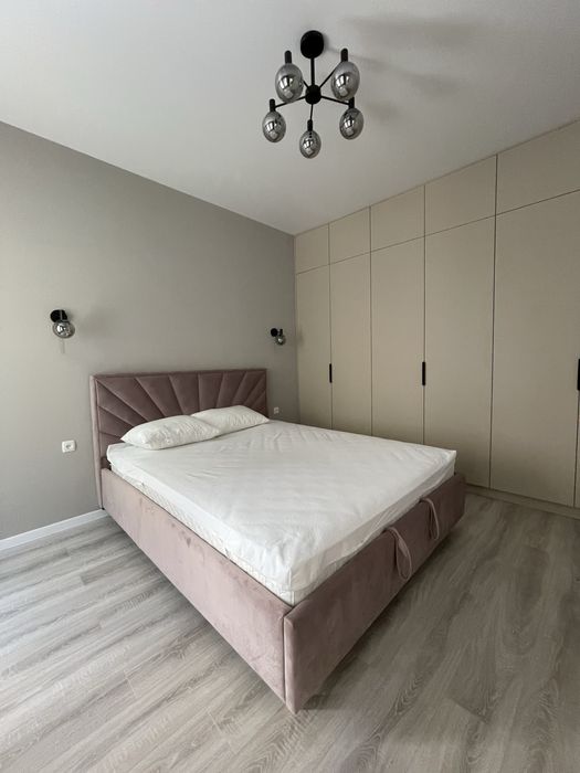 Аренда НОВАЯ 2ком квартира в центре СВЕТ ЕСТЬ ВСЕГДА