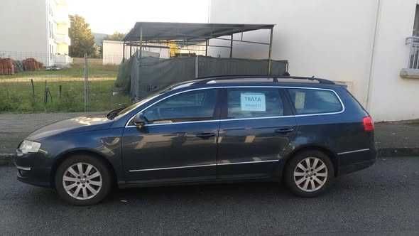 VW Passat 2006 (paga 46€ de selo)
