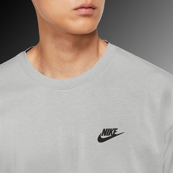 Футболка Nike Sportswear оригінал