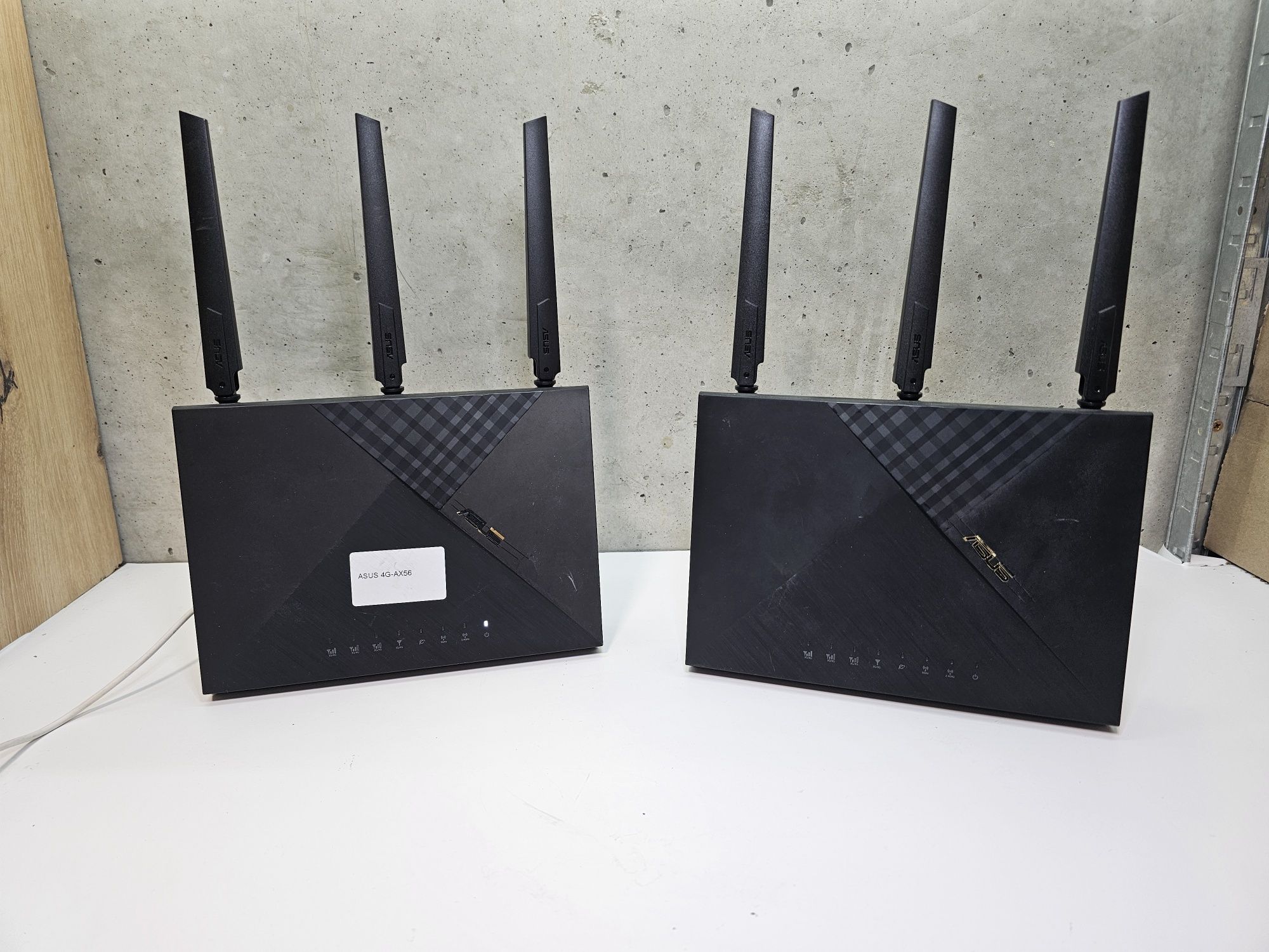 Маршрутизатор ASUS 4G-AX56U AX1800 1xGE WAN, 1xnanoSIM card, MU-MIMO