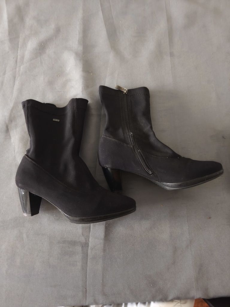 Botas cano médio