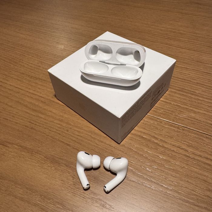 Słuchawki dokanałowe APPLE AirPods Pro II ANC Biały (Etui z USB-C)